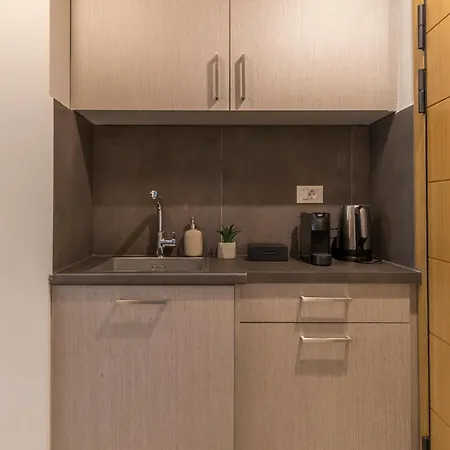 Cubes Living Goudi * Athens