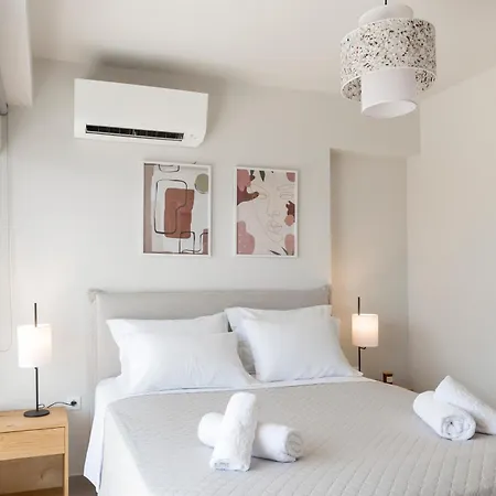 Cubes Living Goudi * Athens